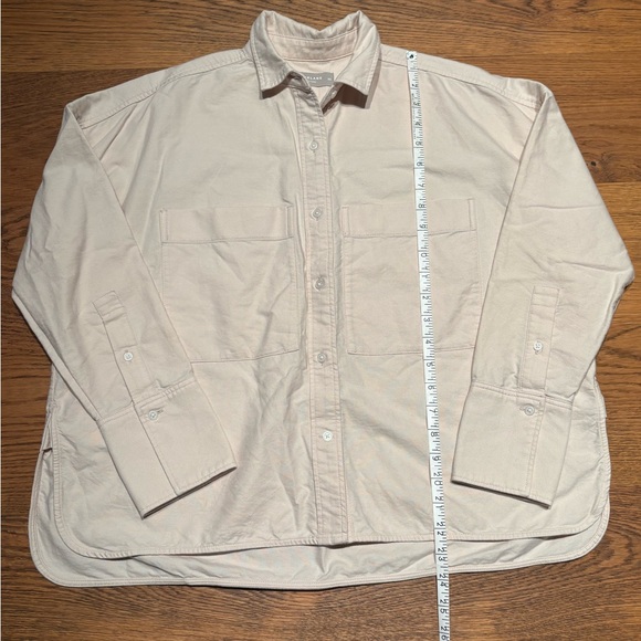 Everlane The Boxy Oxford - Picture 2 of 5